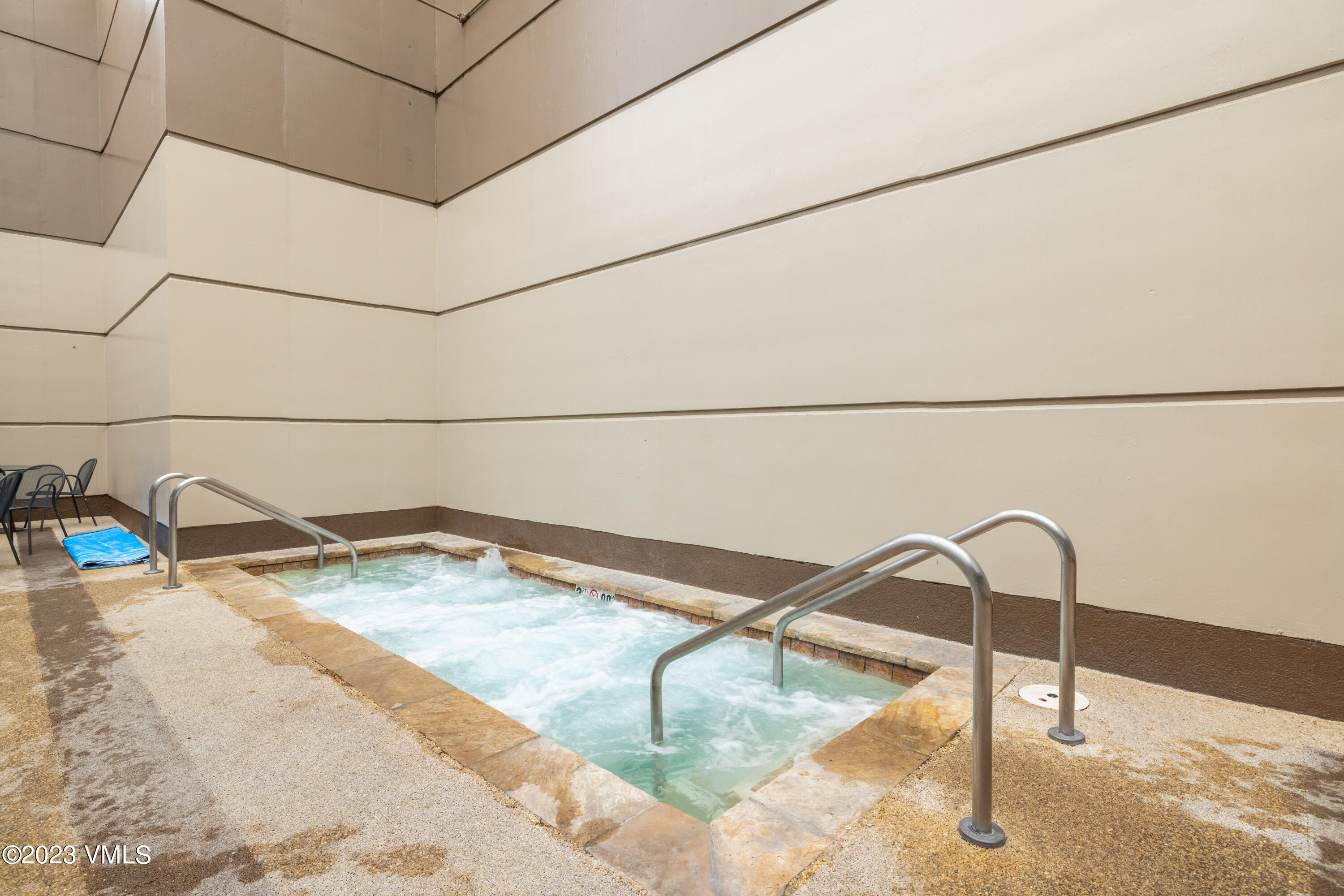 1100 North Frontage Road West, Unit 2306 Vail, CO 81657 - Photo 23 of 24 Simba Run 2306 24