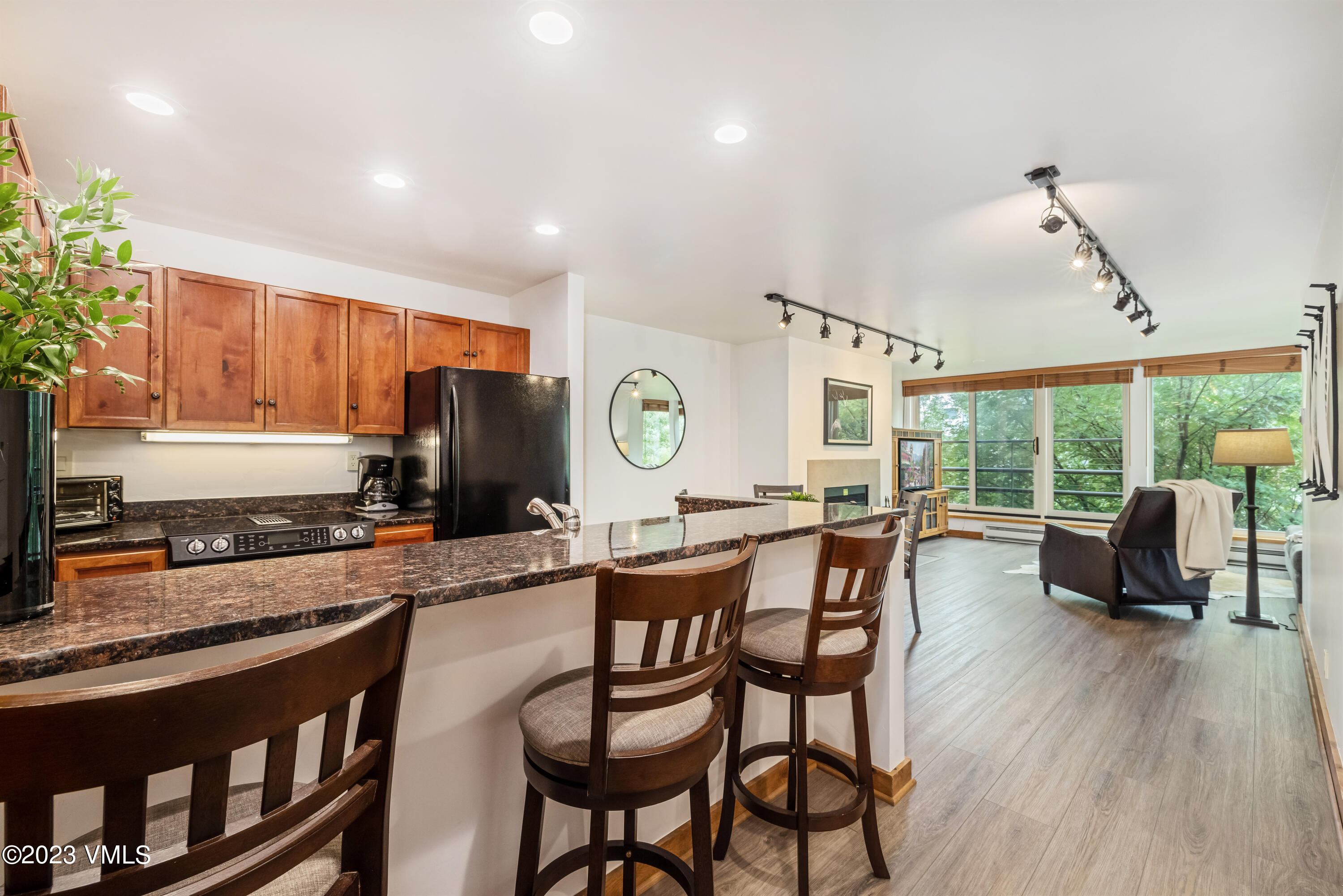 1100 North Frontage Road West, Unit 2306 Vail, CO 81657 - Photo 8 of 24 Simba Run 2306 14
