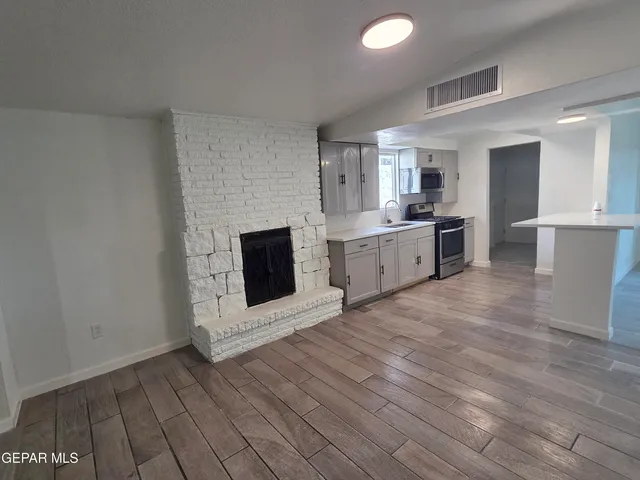 $249,950 | 331 Carnival Drive, El Paso, TX 79912