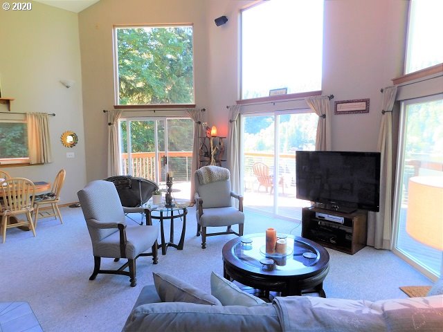 71433 Fishhawk Road Birkenfeld, OR 97016 - Photo 4 of 22