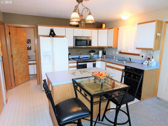 71433 Fishhawk Road Birkenfeld, OR 97016 - Photo 6 of 22