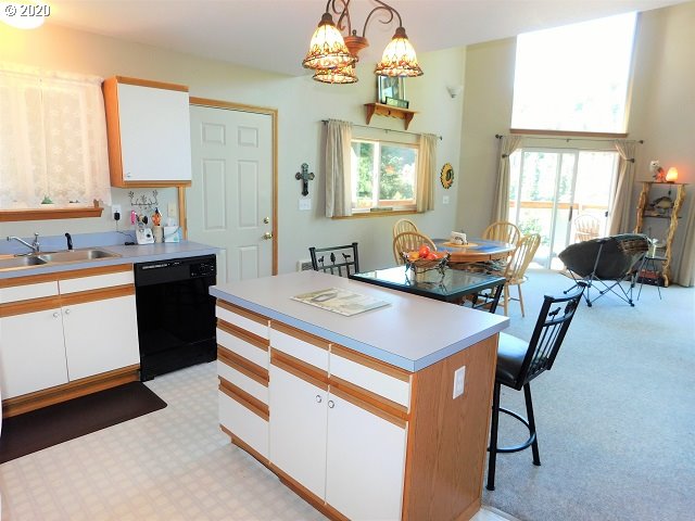 71433 Fishhawk Road Birkenfeld, OR 97016 - Photo 7 of 22