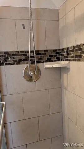 $2,250 | 166 Glen Avenue, Amherst, NY 14221