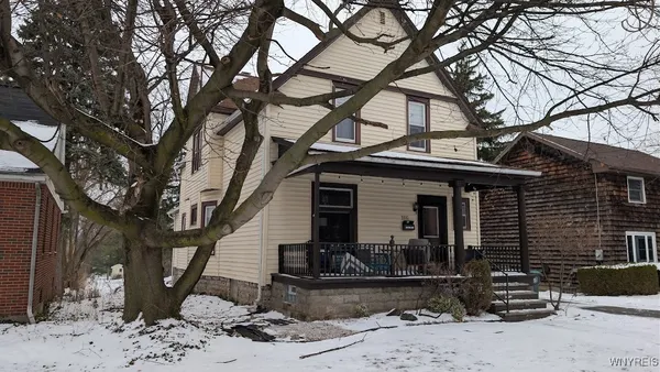 $1,900 | 166 Glen Avenue, Amherst, NY 14221