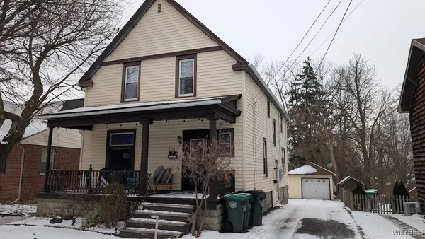 $1,900 | 166 Glen Avenue, Amherst, NY 14221