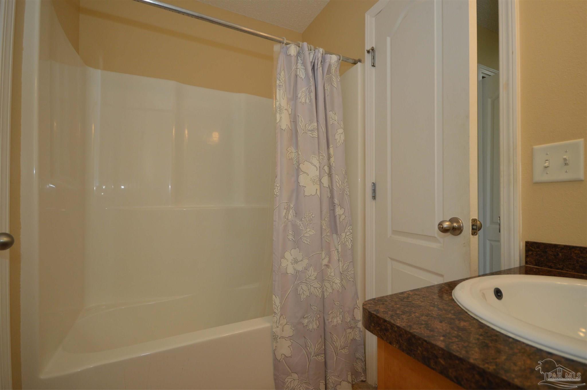 4746 Old Guernsey Road Milton, FL 32571 - Photo 24 of 39