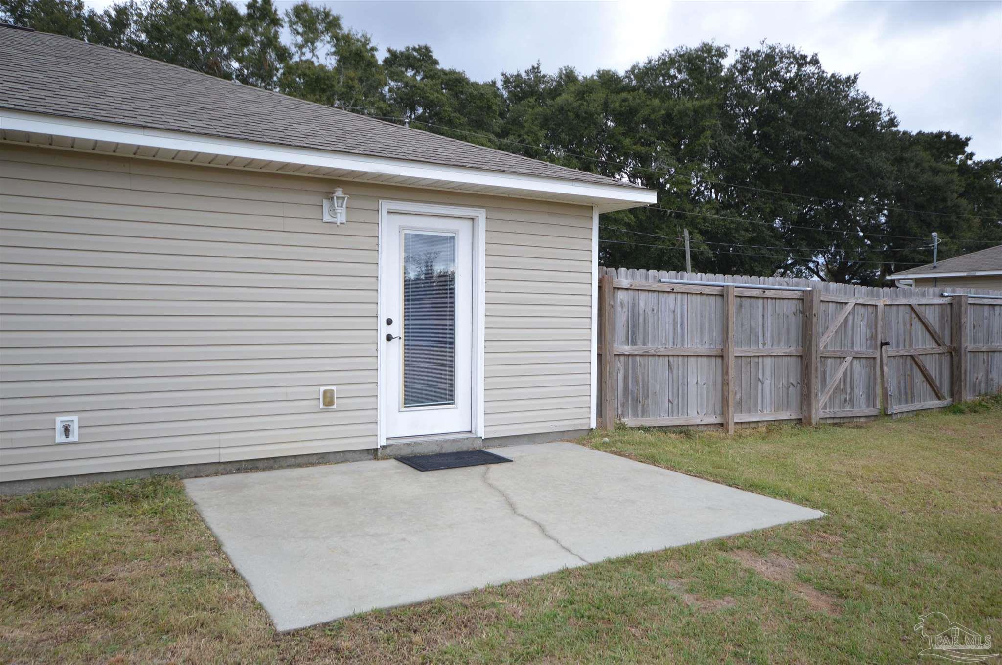 4746 Old Guernsey Road Milton, FL 32571 - Photo 33 of 39