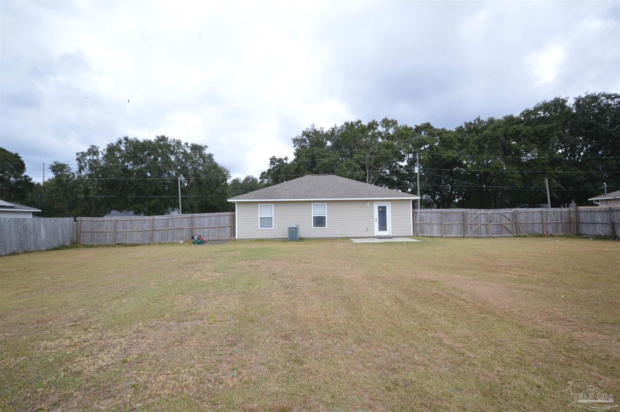 4746 Old Guernsey Road Milton, FL 32571 - Photo 35 of 39