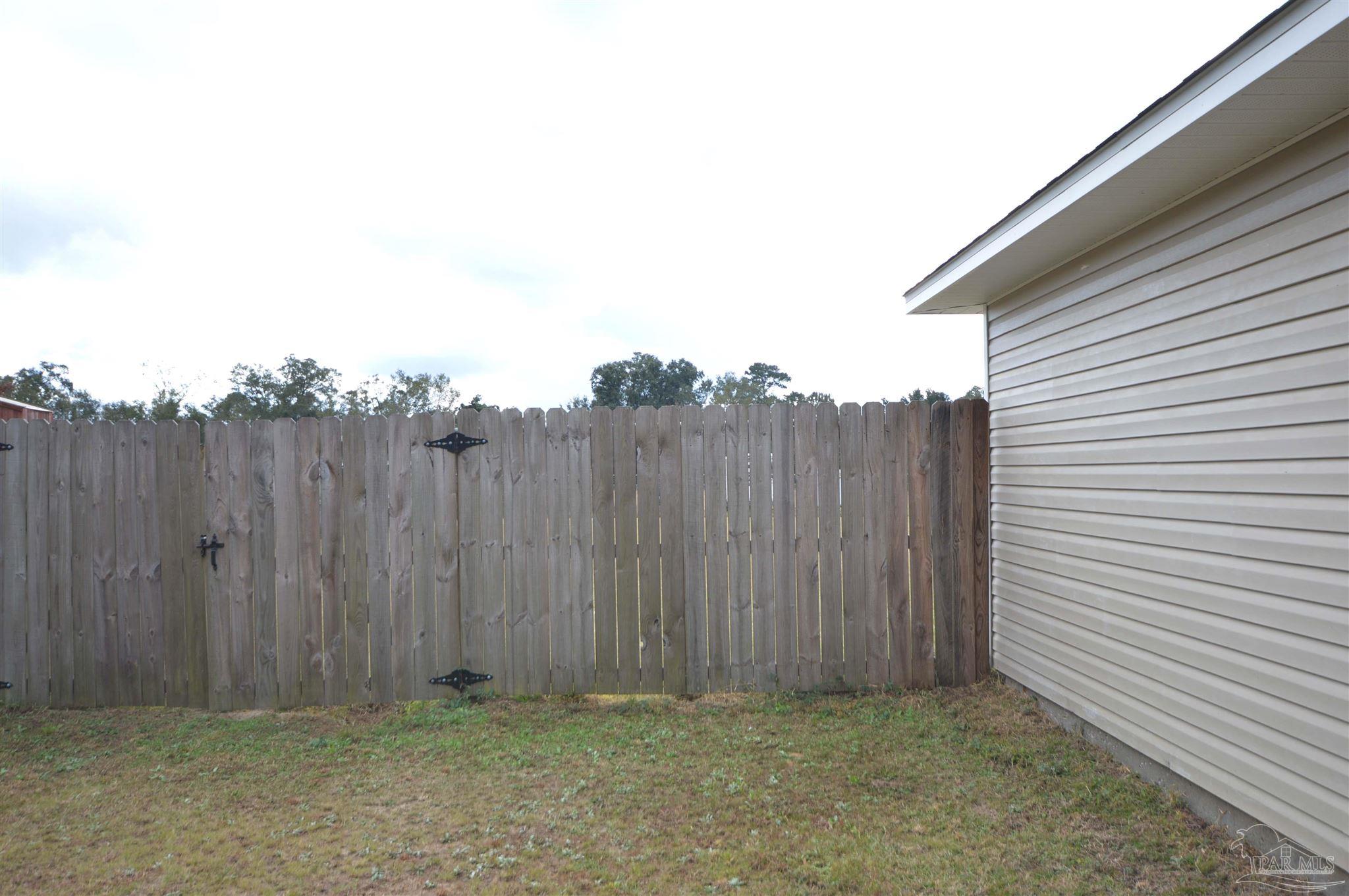 4746 Old Guernsey Road Milton, FL 32571 - Photo 36 of 39