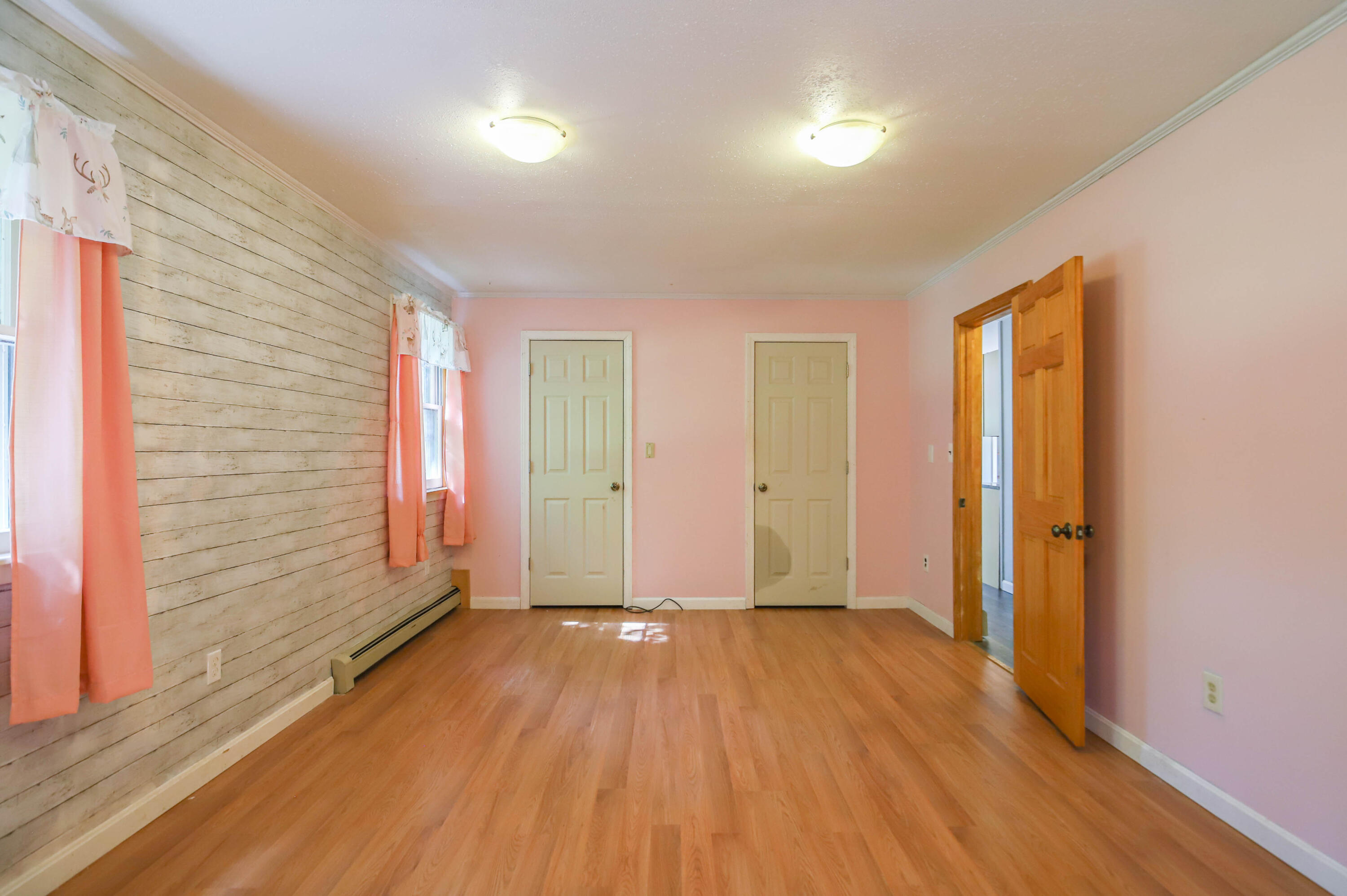 572 Powhatan Road Otisfield, ME 04270 - Photo 23 of 29 x572 Powhatan Rd Otisfield -42