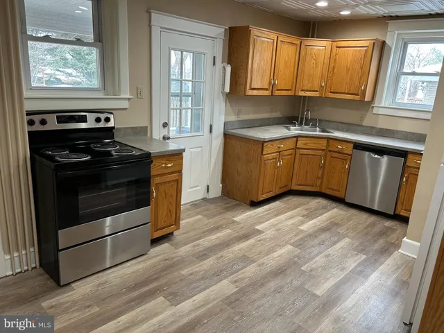 $350,000 | 532 East Hancock Street, Lansdale, PA 19446