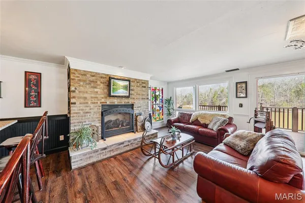 $1,690,000 | 3589 Highway 110, De Soto, MO 63020