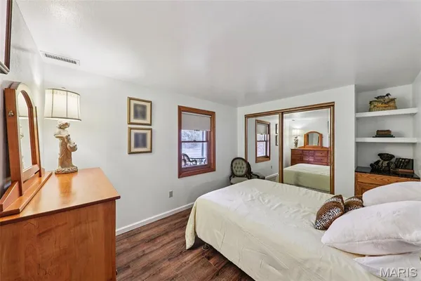 $1,690,000 | 3589 Highway 110, De Soto, MO 63020