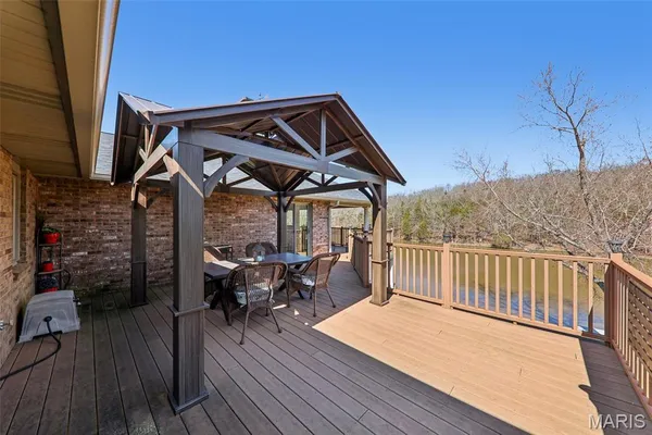 $1,690,000 | 3589 Highway 110, De Soto, MO 63020