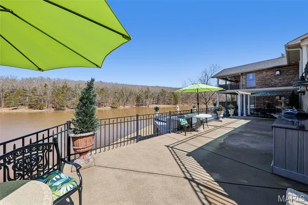 $1,690,000 | 3589 Highway 110, De Soto, MO 63020