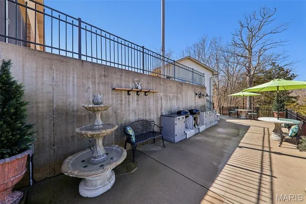 $1,690,000 | 3589 Highway 110, De Soto, MO 63020