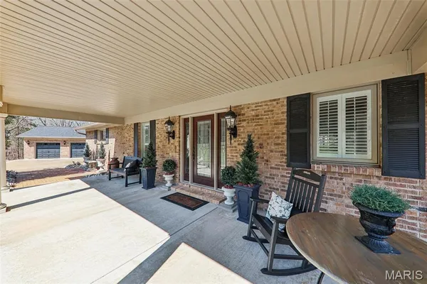 $1,690,000 | 3589 Highway 110, De Soto, MO 63020