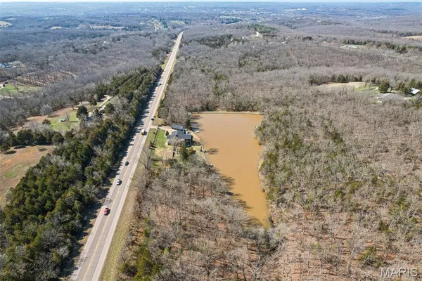 $1,690,000 | 3589 Highway 110, De Soto, MO 63020