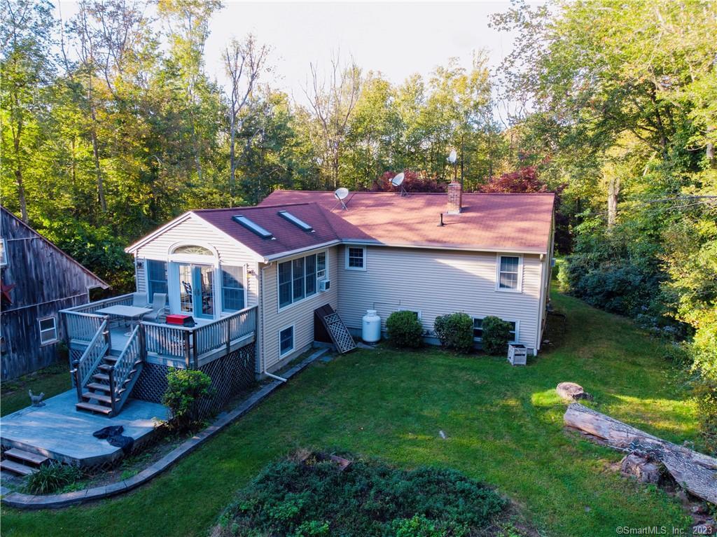 514 Westminster Road Canterbury, CT 06331 - Photo 1 of 1 a front view of a house with garden