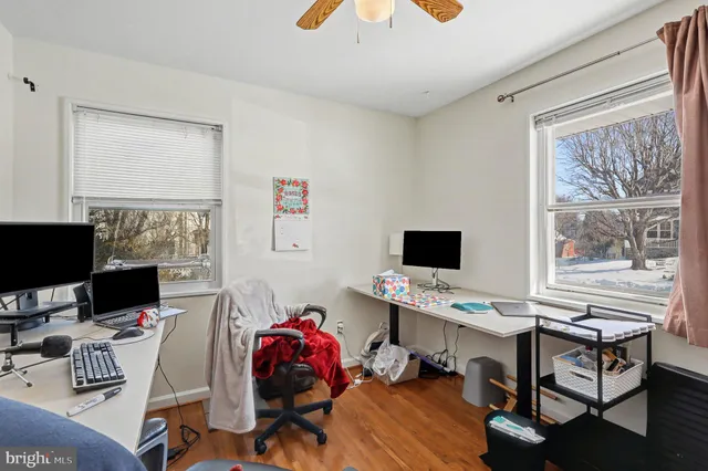 $2,900 | 1828 Olmstead Drive, Falls Church, VA 22043