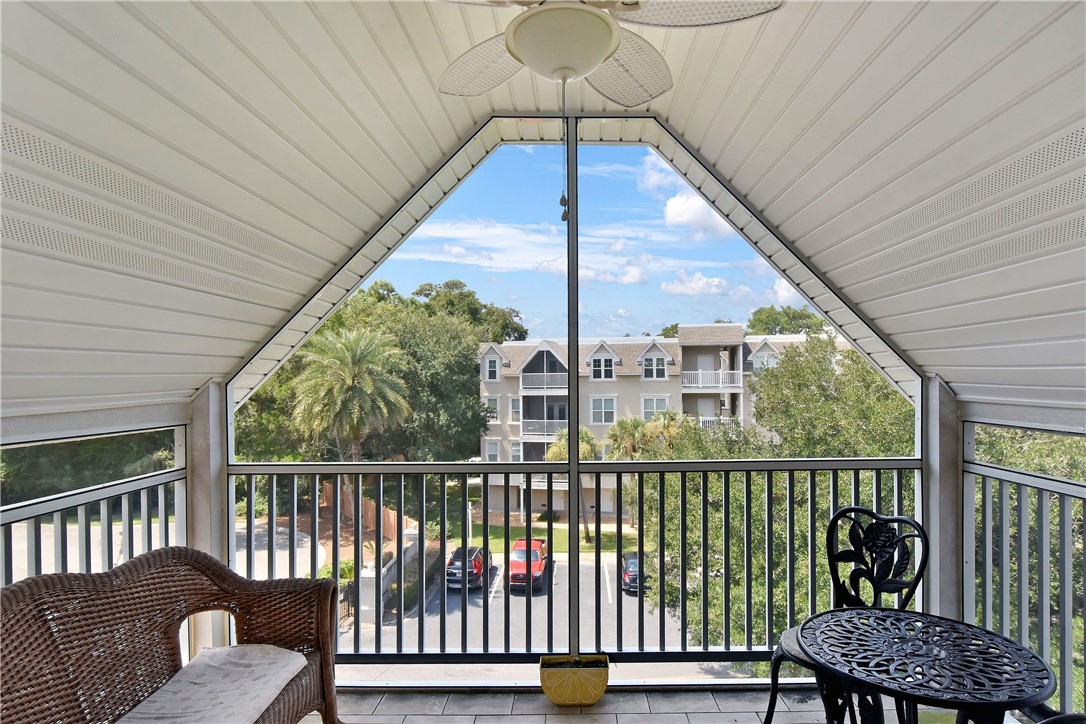 146 Shady Brook Circle, Unit 301 St. Simons Island, GA 31522 - Photo 9 of 27 Screened Porch