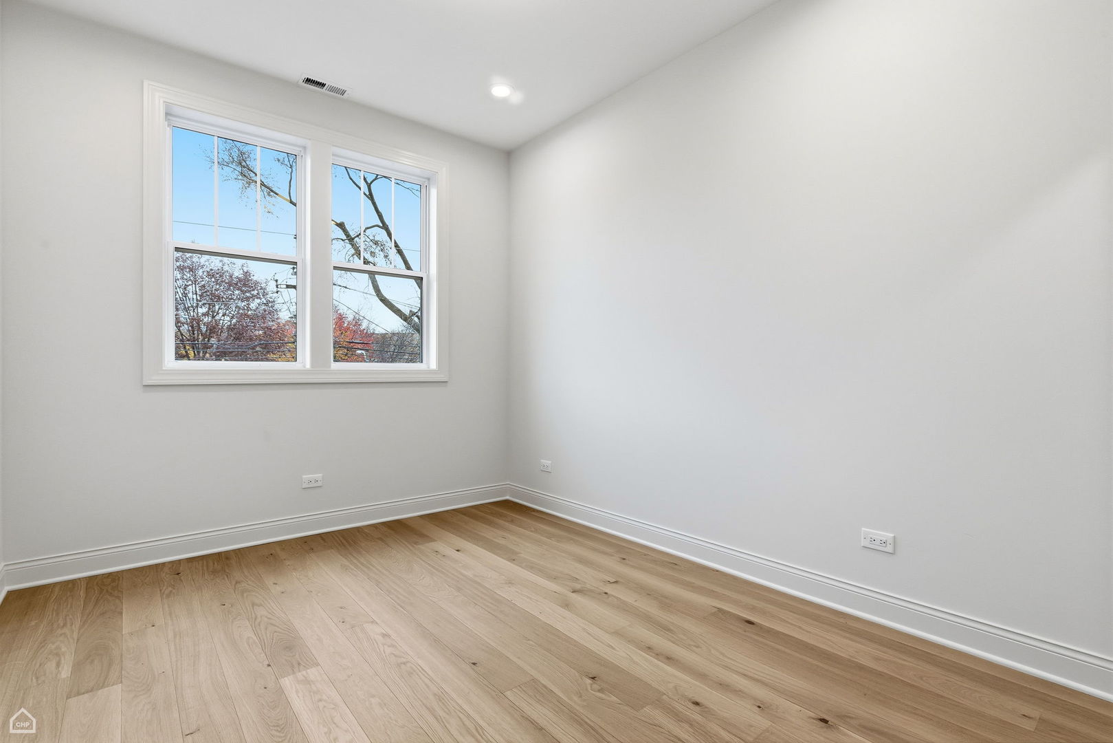 Undisclosed Address Chicago, IL 60625 - Photo 26 of 36 an empty room with a window