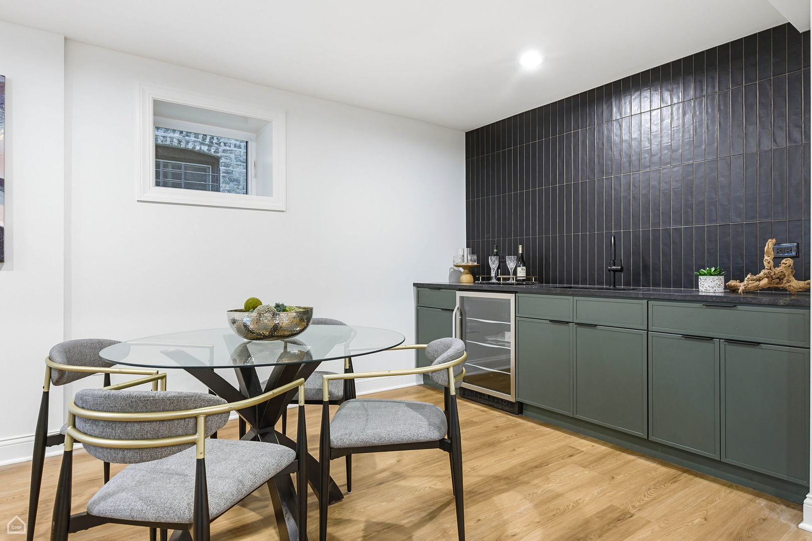 Undisclosed Address Chicago, IL 60625 - Photo 29 of 36 a dining room with furniture and window