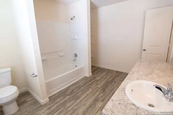 $1,610 | 8311 Big Crk Drive, San Antonio, TX 78242