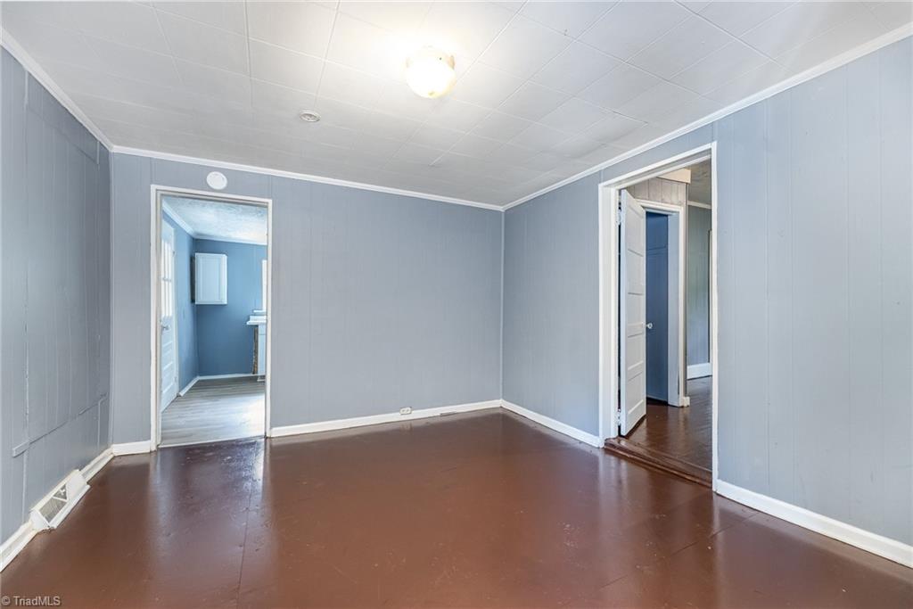 137 Ridge Street Reidsville, NC 27320 - Photo 6 of 21