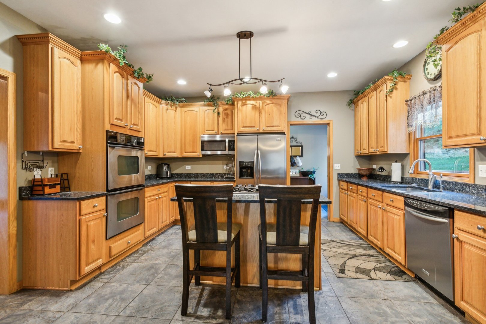 7205 Hawthorn Lane Spring Grove, IL 60081 - Photo 14 of 78 Gallery Image 14