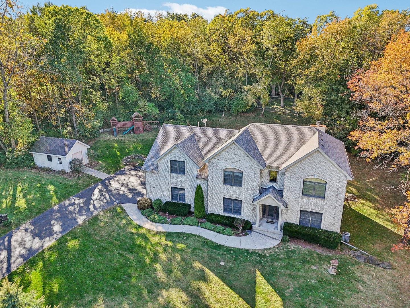 7205 Hawthorn Lane Spring Grove, IL 60081 - Photo 2 of 78 Gallery Image 2