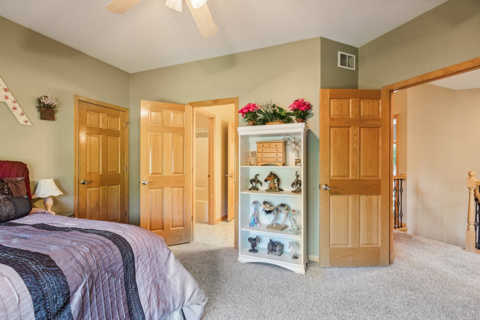 7205 Hawthorn Lane Spring Grove, IL 60081 - Photo 45 of 78 Gallery Image 45