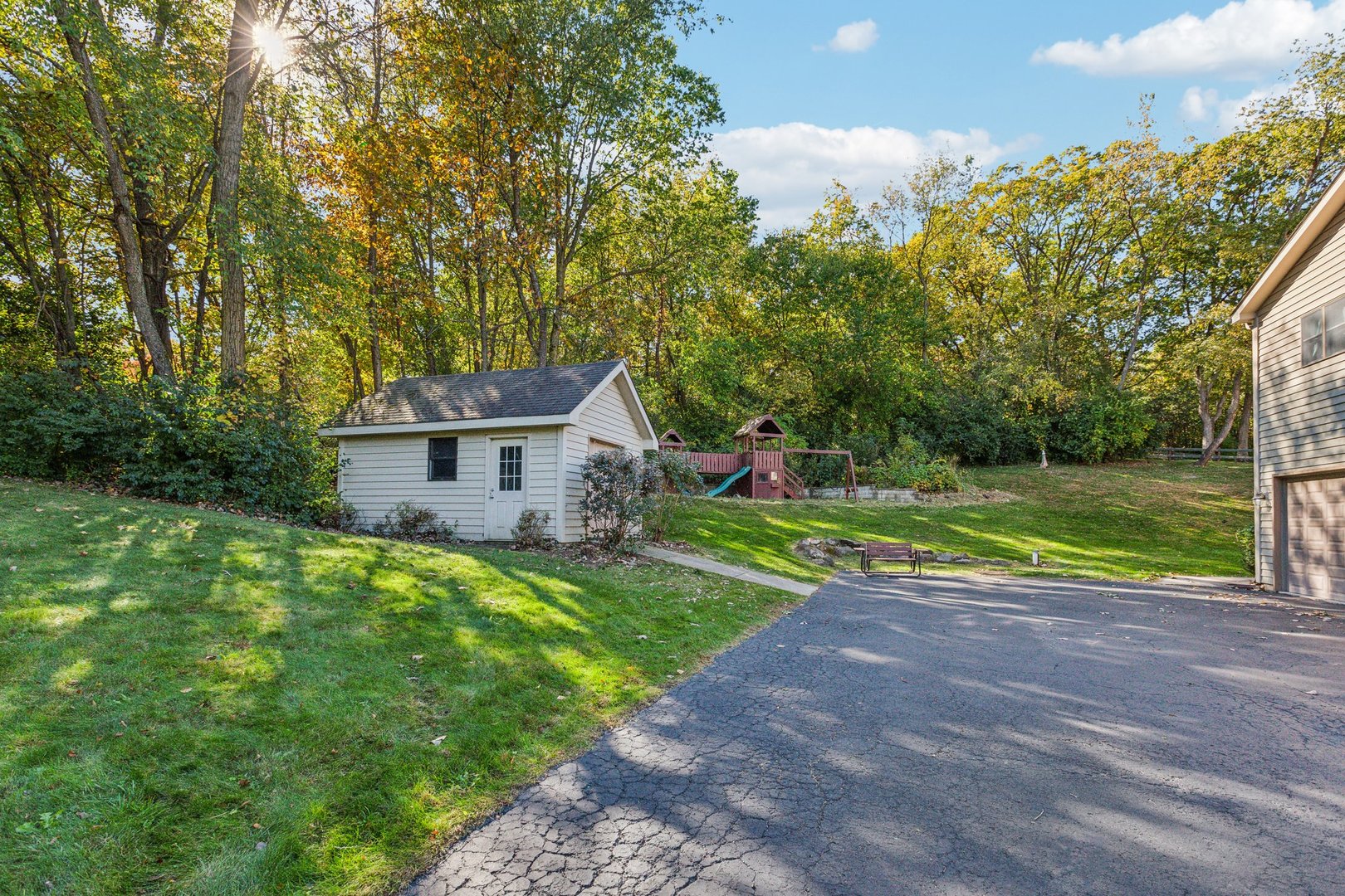 7205 Hawthorn Lane Spring Grove, IL 60081 - Photo 70 of 78 Gallery Image 70