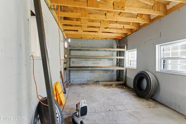 $449,900 | 2833 Ithaca Drive Northeast, Knoxville, TN 37918