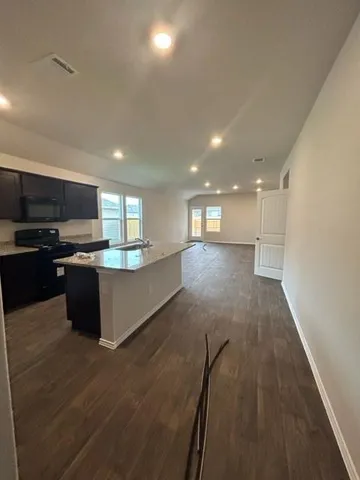 $1,900 | 224 Rough Holw Cove, San Marcos, TX 78666