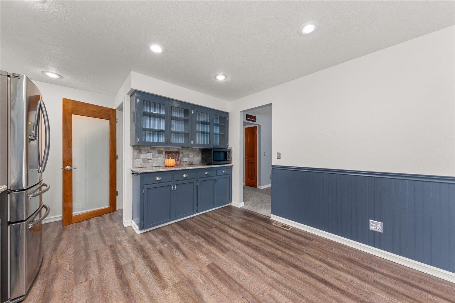 27320 North Regal Road Chattaroy, WA 99003 - Photo 11 of 32 Gallery Image 11