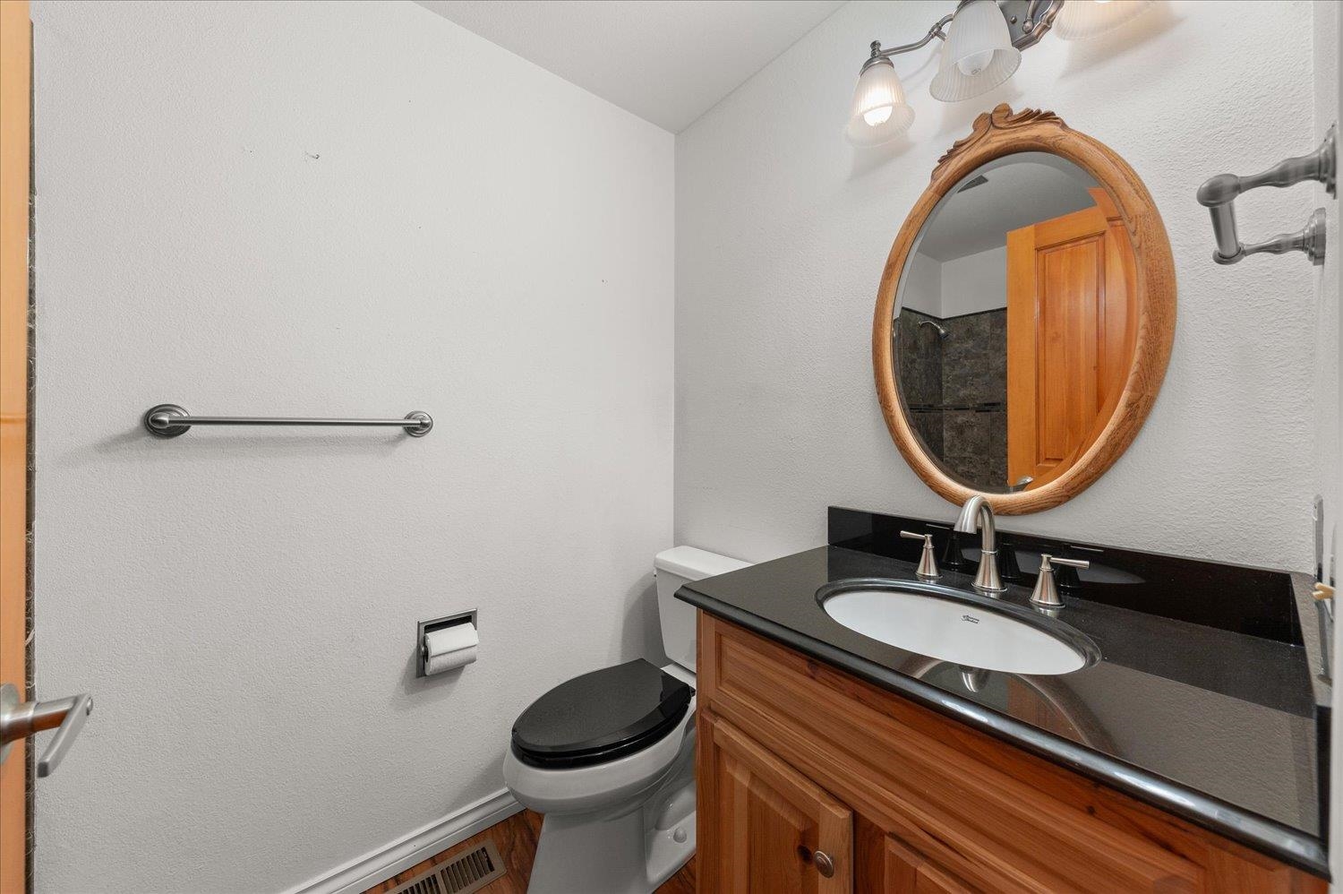 27320 North Regal Road Chattaroy, WA 99003 - Photo 18 of 32 Gallery Image 18