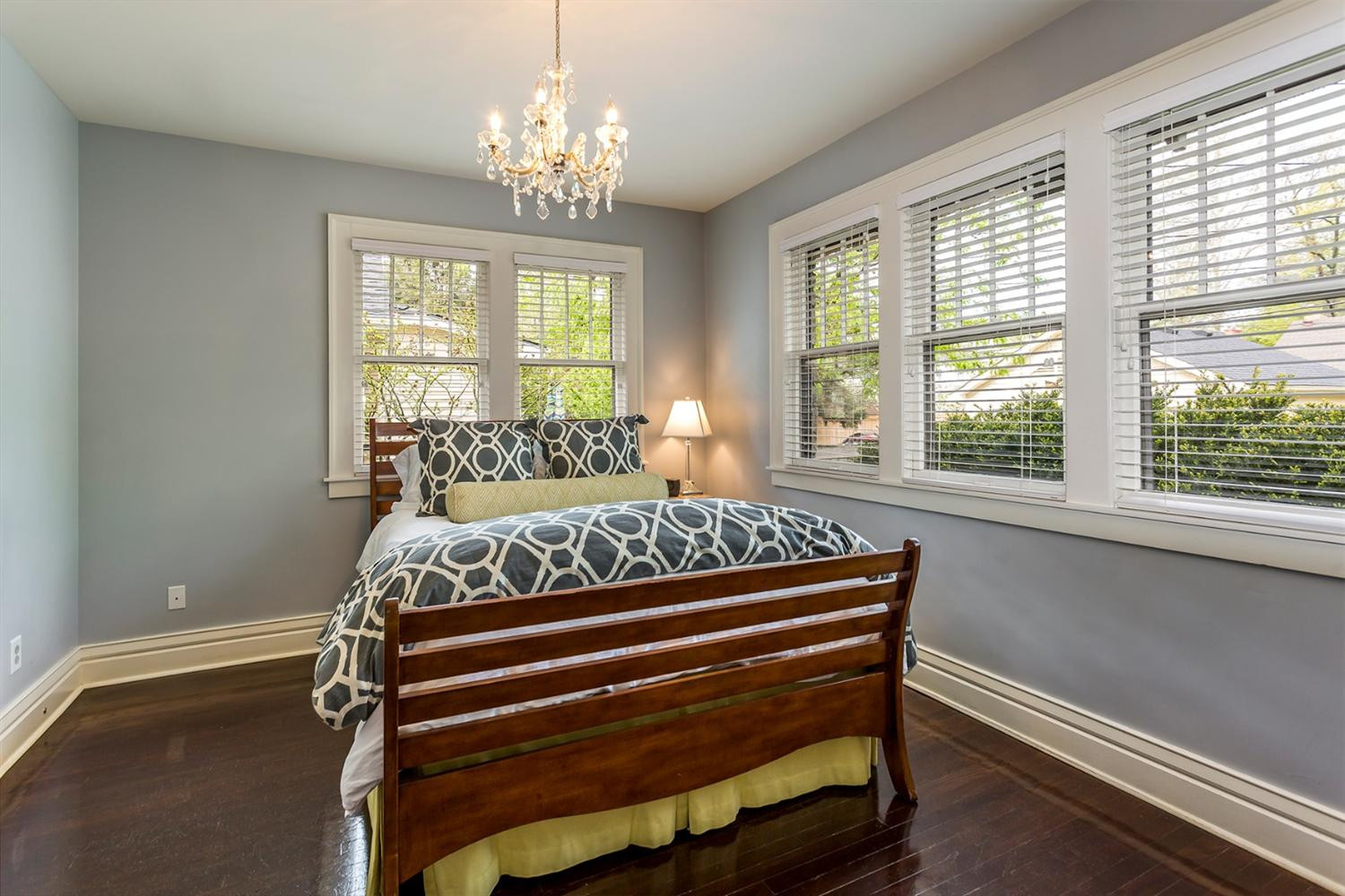 421 Ridgeway Road Lexington, KY 40502 - Photo 17 of 37 Photo 17