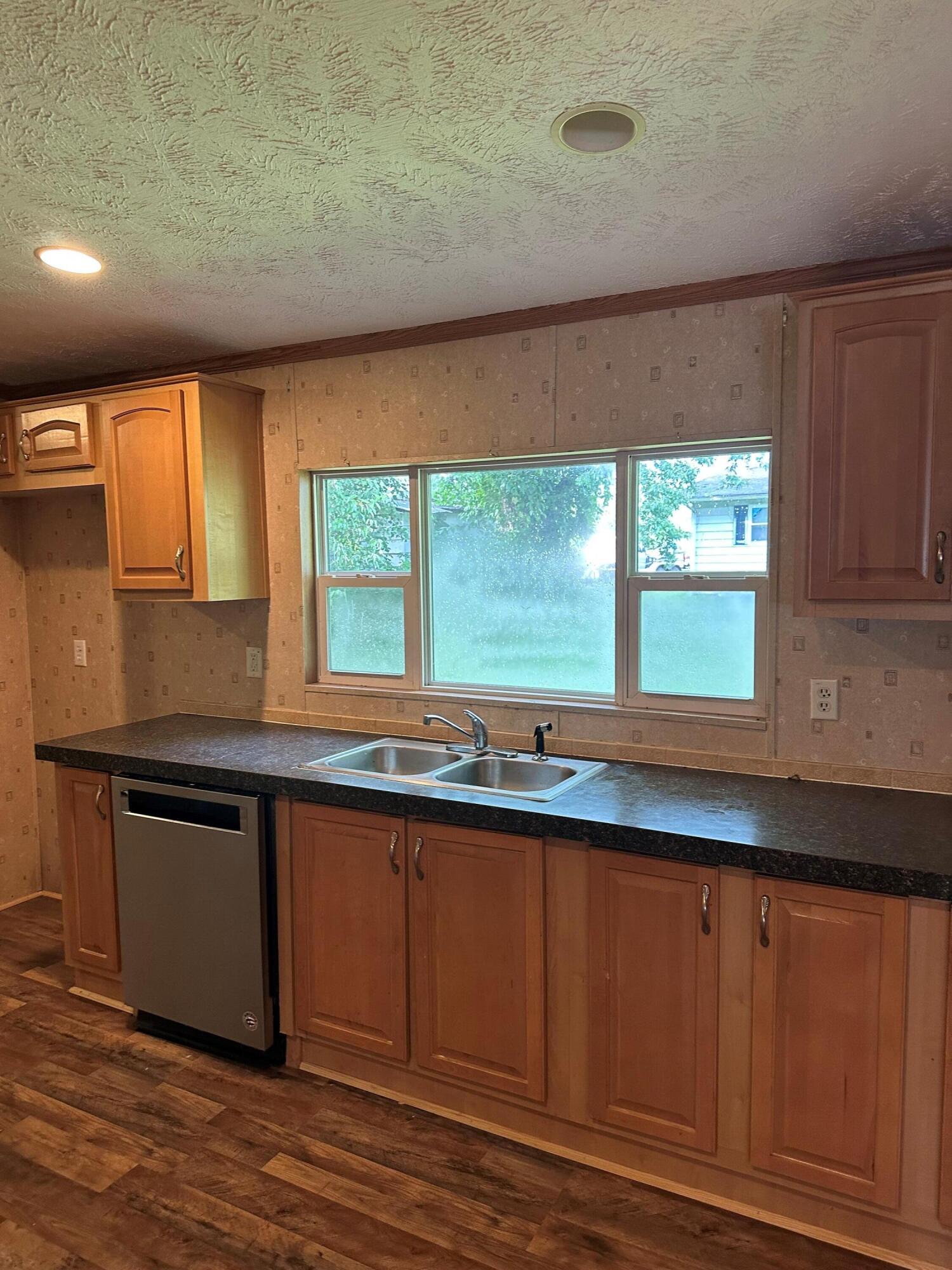 185 Fred Barnett Road Corbin, KY 40701 - Photo 3 of 21 kitchen 2