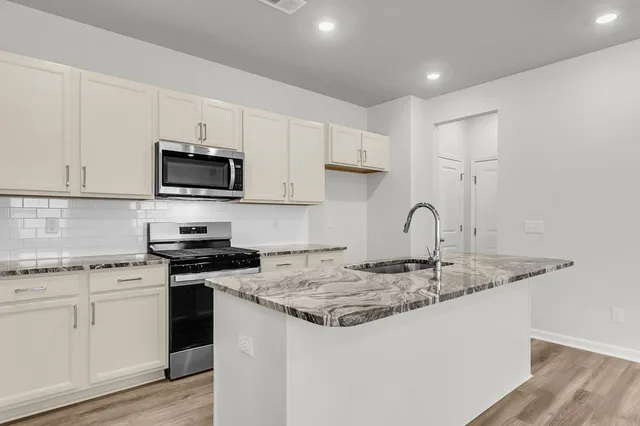 $437,990 | 312 Clipper Court, Summerville, SC 29486