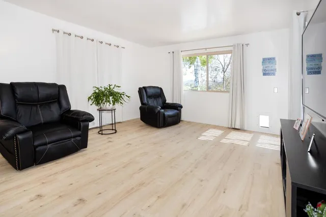 $675,000 | 1540 Highridge Drive, Oceanside, CA 92056