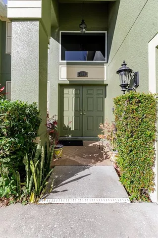 $710,000 | 2717 Avon River Drive, Valrico, FL 33596