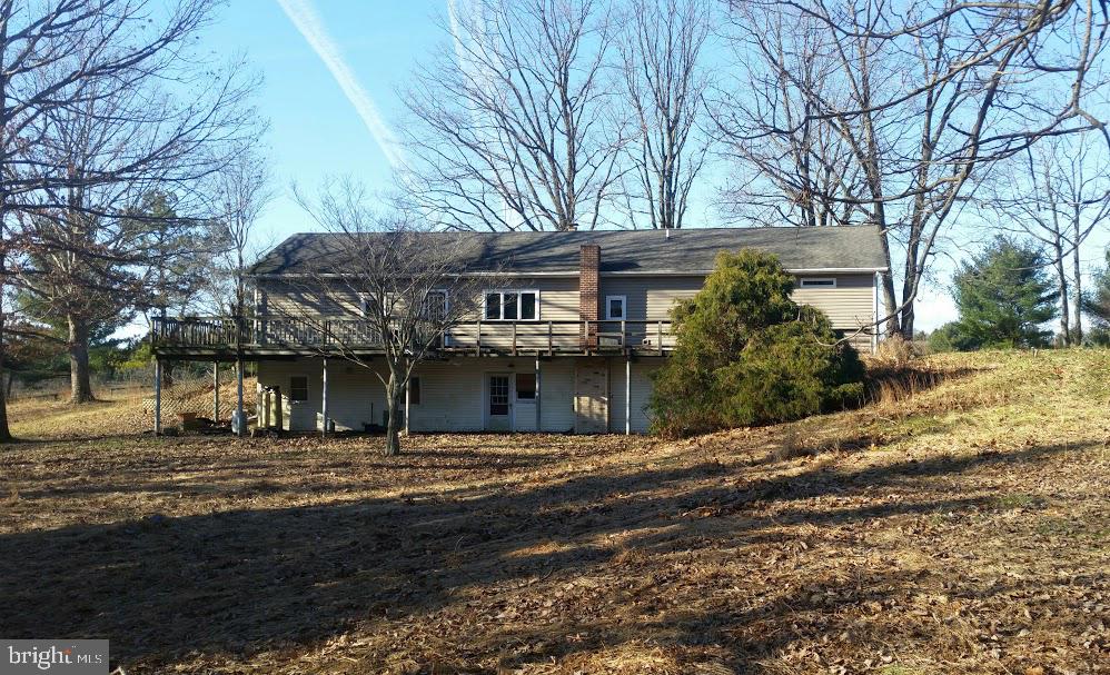 4321 Hoffmanville Road Manchester, MD 21102 - Photo 2 of 19 Rear