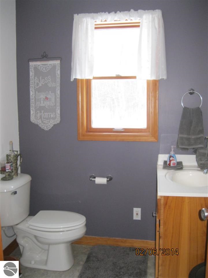 1551 Brown Road Bentley, MI 48613 - Photo 10 of 16 1780288-9.JPG