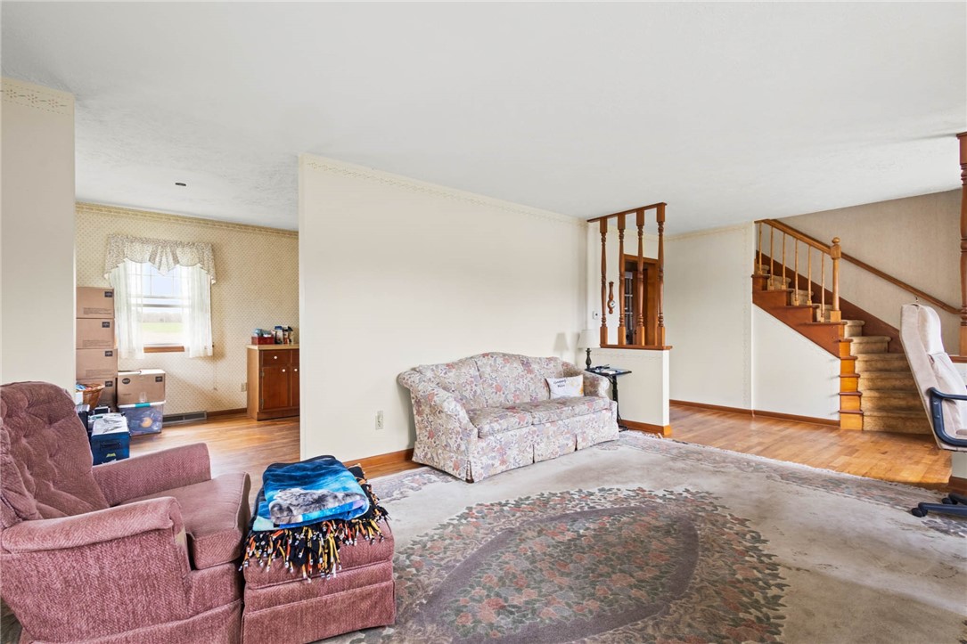 6798 Wescott Road Le Roy, NY 14143 - Photo 11 of 33