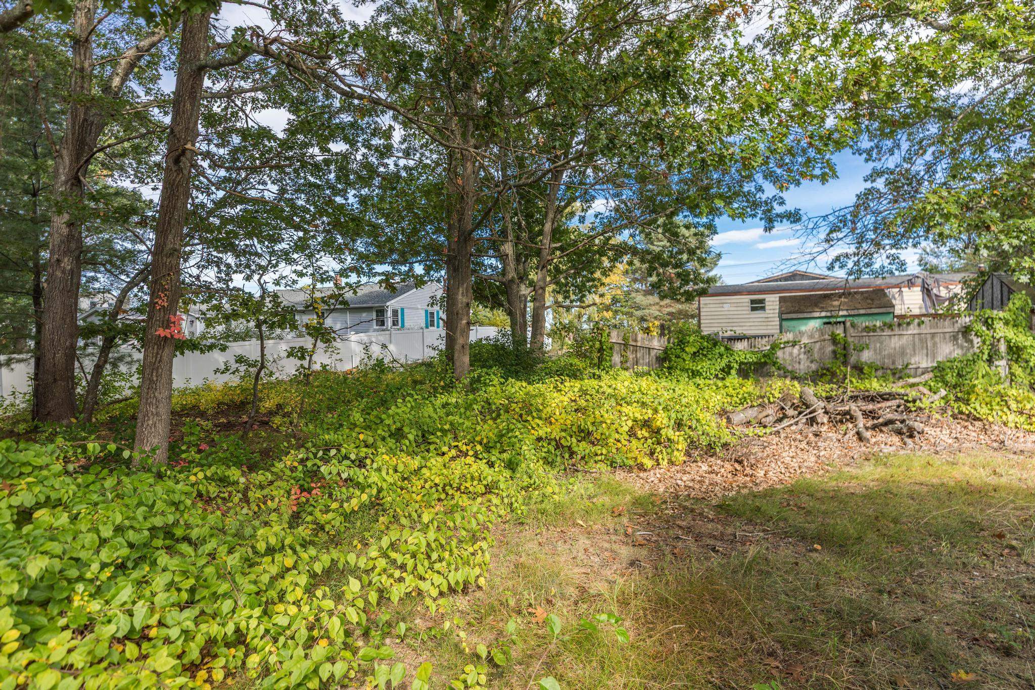 312 South Main Street Seabrook, NH 03874 - Photo 11 of 23