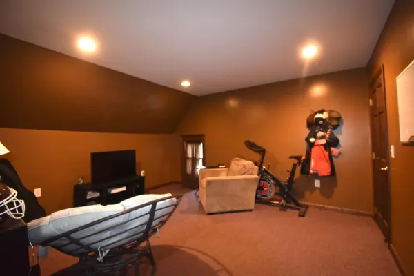 $275,000 | 119 N Road, Detroit, ME 04929