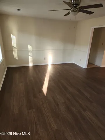 $1,100 | 477 Huntingridge Road, Unit B, Greenville, NC 27834