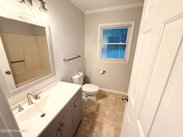 $1,100 | 477 Huntingridge Road, Unit B, Greenville, NC 27834