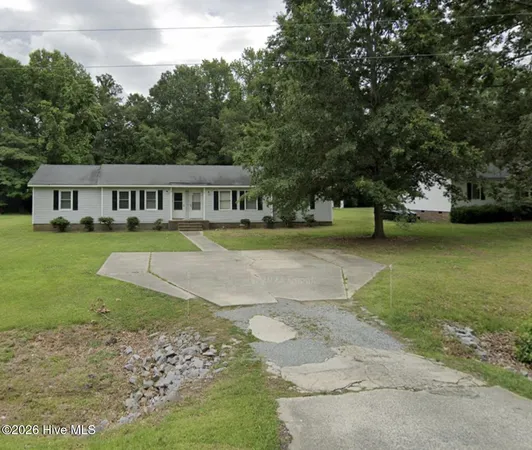 $1,100 | 477 Huntingridge Road, Unit B, Greenville, NC 27834